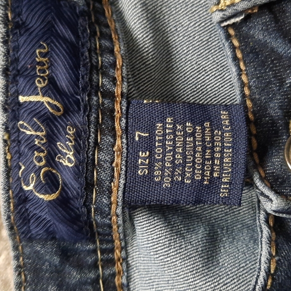 Sz 7 Earl Jeans - Picture 5 of 8